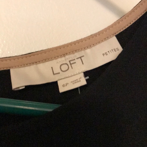 LOFT DRESS - Picture 3 of 4